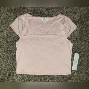 Live In The Moment|NWT| Square Neck Cap Sleve Super Soft Yoga Workout Top